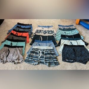 17 pairs Size 6/7 (Small) Cat & Jack Multicolor Kids Boxer Shorts Set